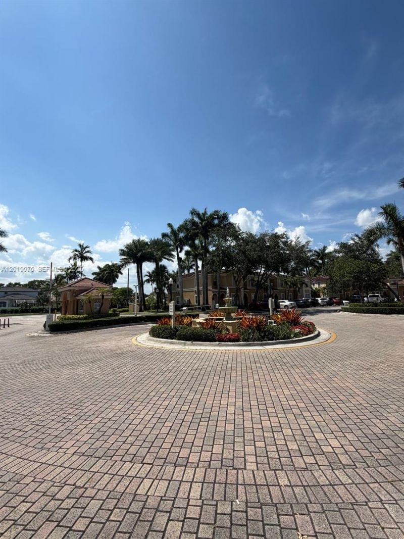 3023 SW 129th Ter, Unit 155, Miramar, FL 33027 Photo