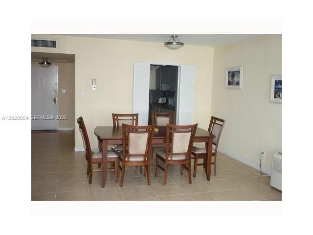 5401 Collins Ave , Unit 1213, Miami Beach, FL 33140 Photo