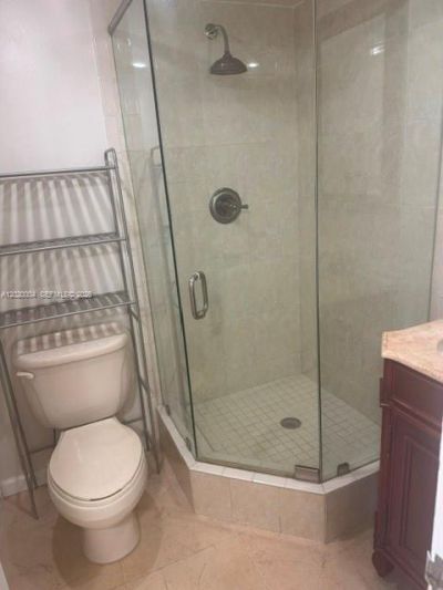 5401 Collins Ave, Unit 1213, Miami Beach, FL 33140 Photo