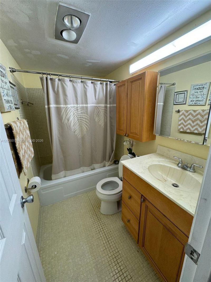 221 Kent M , Unit 221, West Palm Beach, FL 33417 Photo