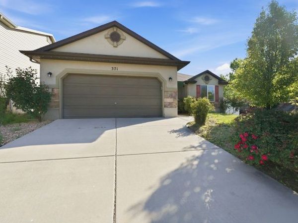 371 N STAMFORD DR W, North Salt Lake, UT 84054