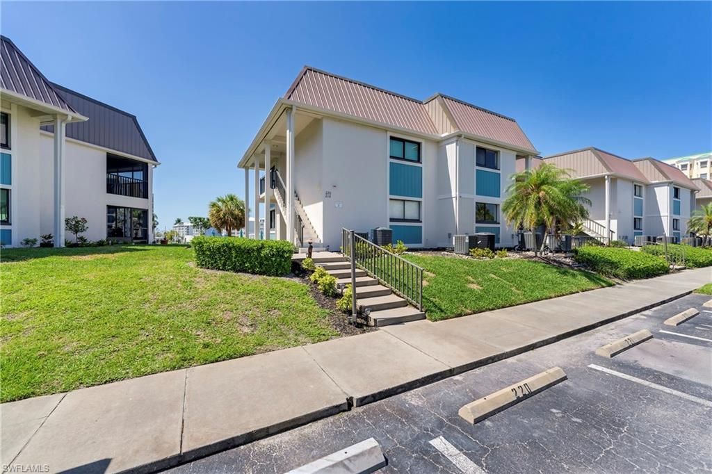 200 Lenell Rd , Unit 218, Fort Myers Beach, FL 33931 Photo