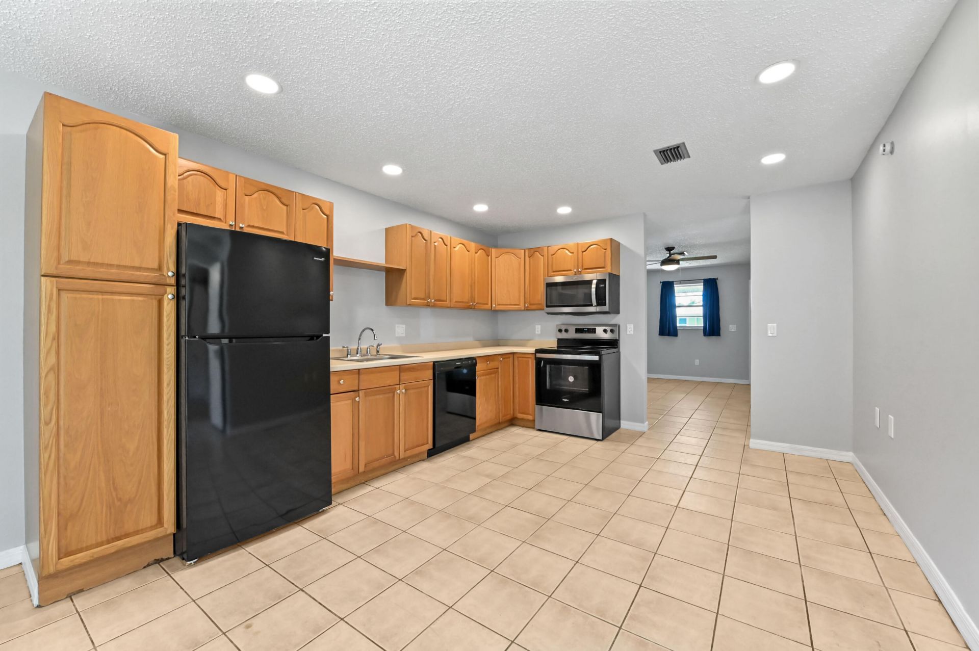 4548- 4550 SE Salvatori Road, Stuart, FL 34997 Photo