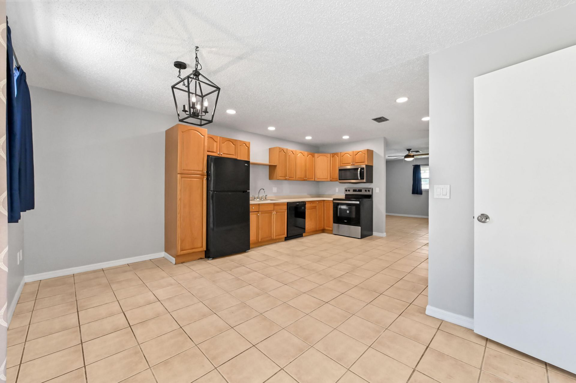 4548- 4550 SE Salvatori Road, Stuart, FL 34997 Photo