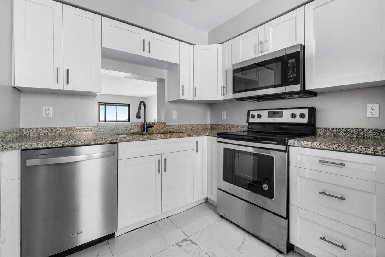 7310 Ashford Place, Unit 704, Delray Beach, FL 33446 Photo