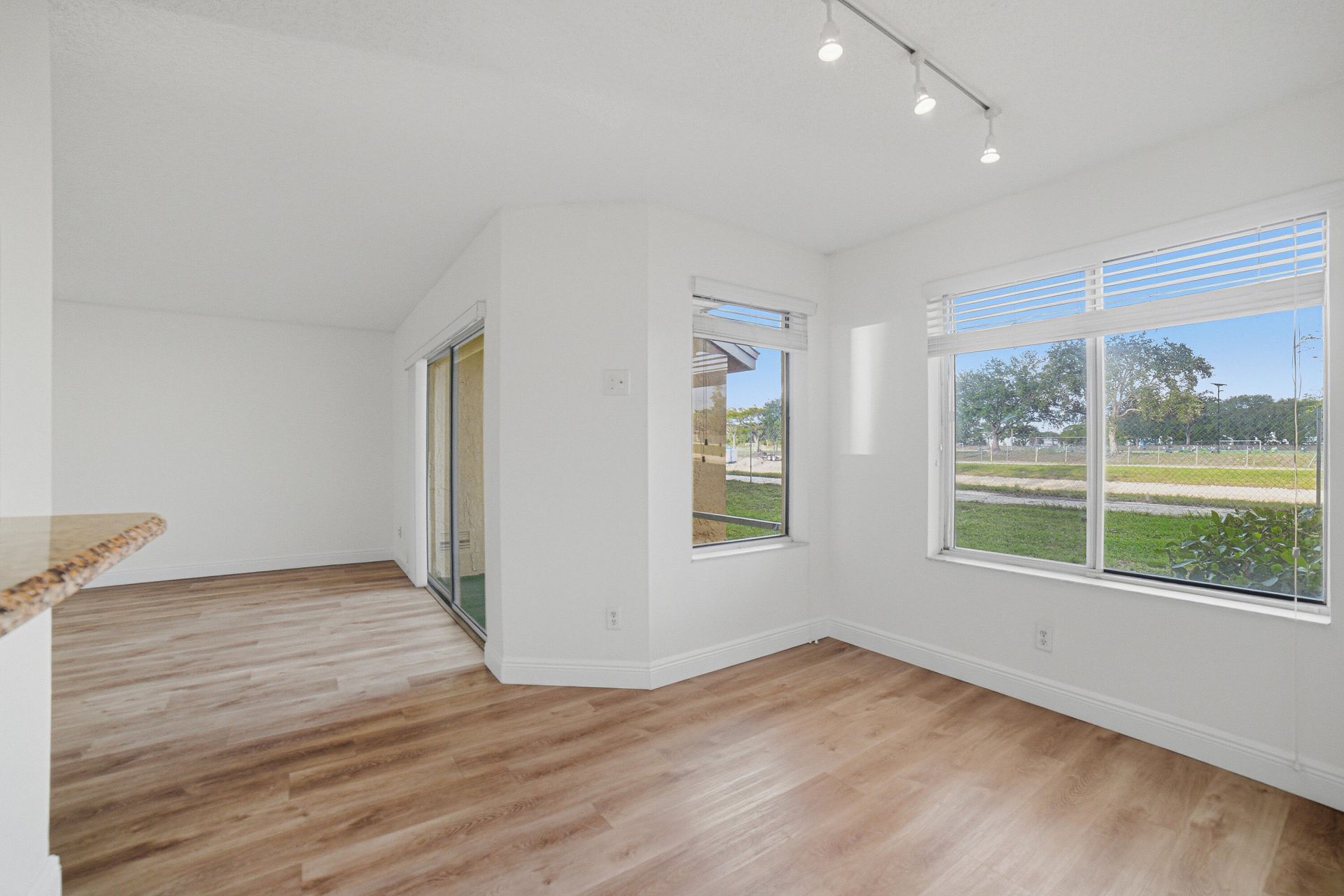 1041 Coral Club Drive, Unit 1041, Coral Springs, FL 33071 Photo