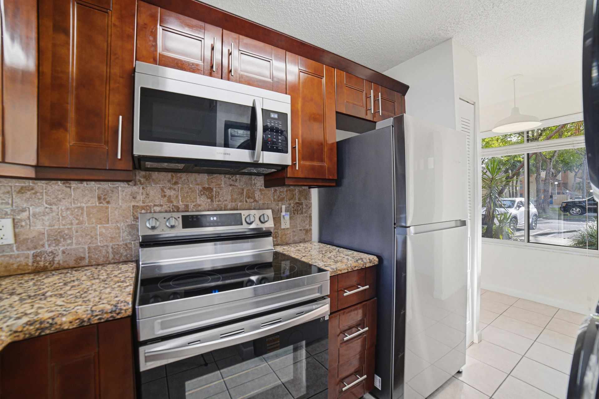 1041 Coral Club Drive, Unit 1041, Coral Springs, FL 33071 Photo