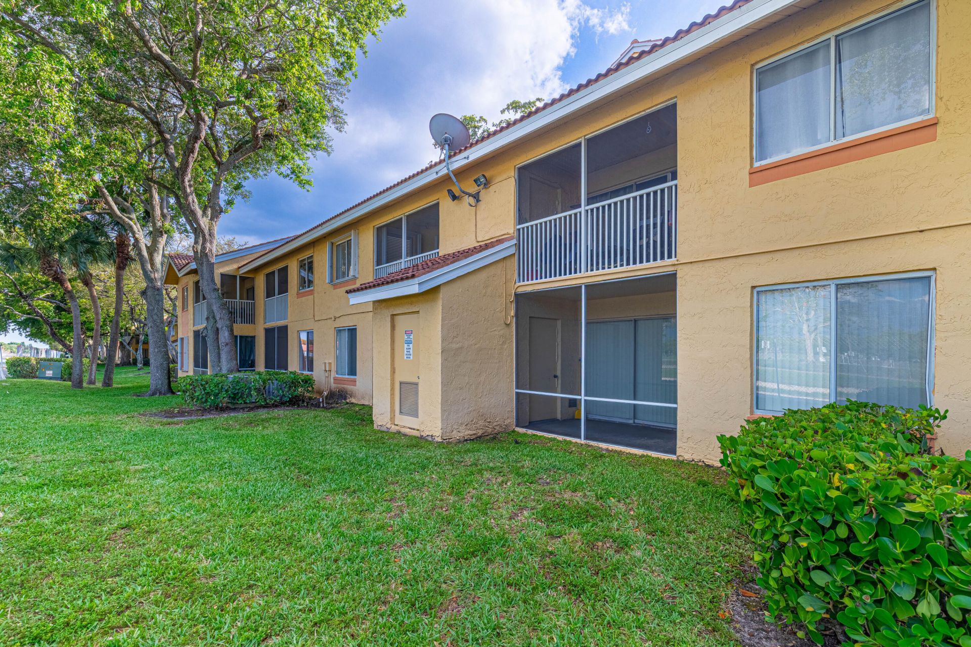 1041 Coral Club Drive, Unit 1041, Coral Springs, FL 33071 Photo