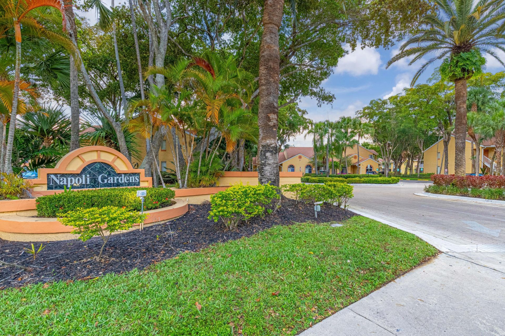 1041 Coral Club Drive, Unit 1041, Coral Springs, FL 33071 Photo