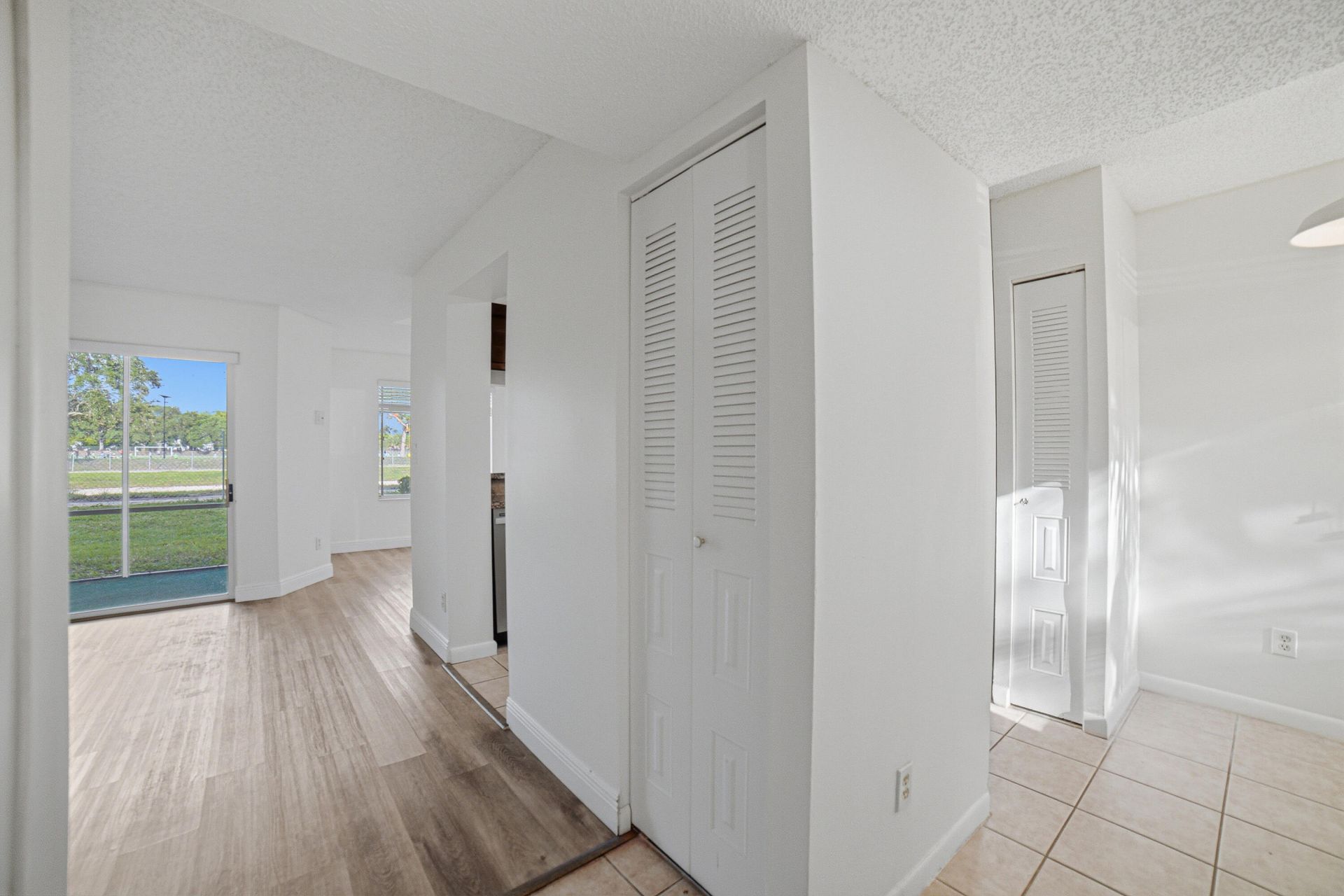 1041 Coral Club Drive, Unit 1041, Coral Springs, FL 33071 Photo