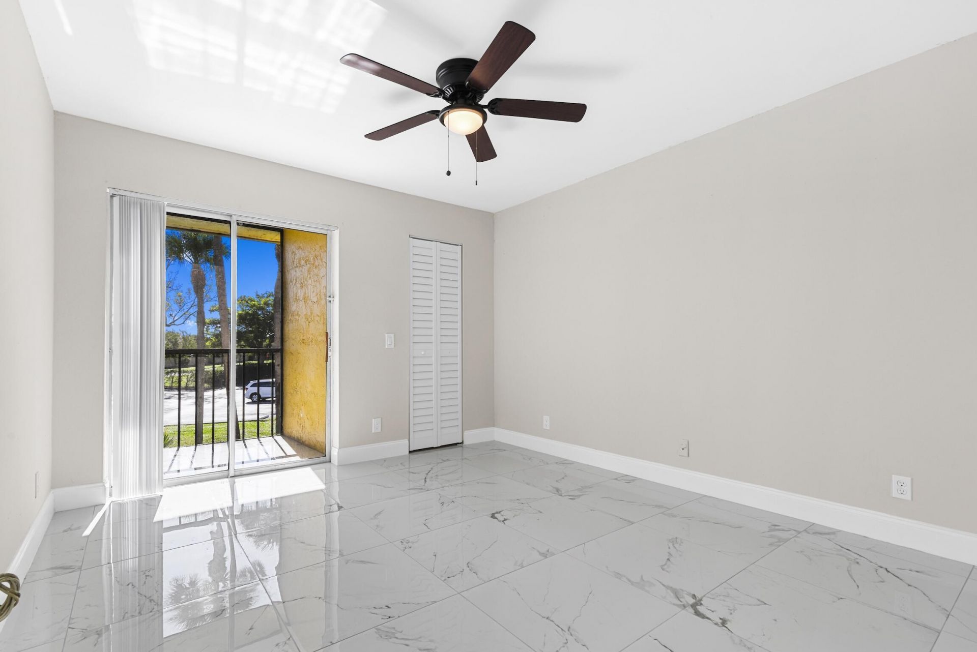 712 Meadows Circle, Boynton Beach, FL 33436 Photo