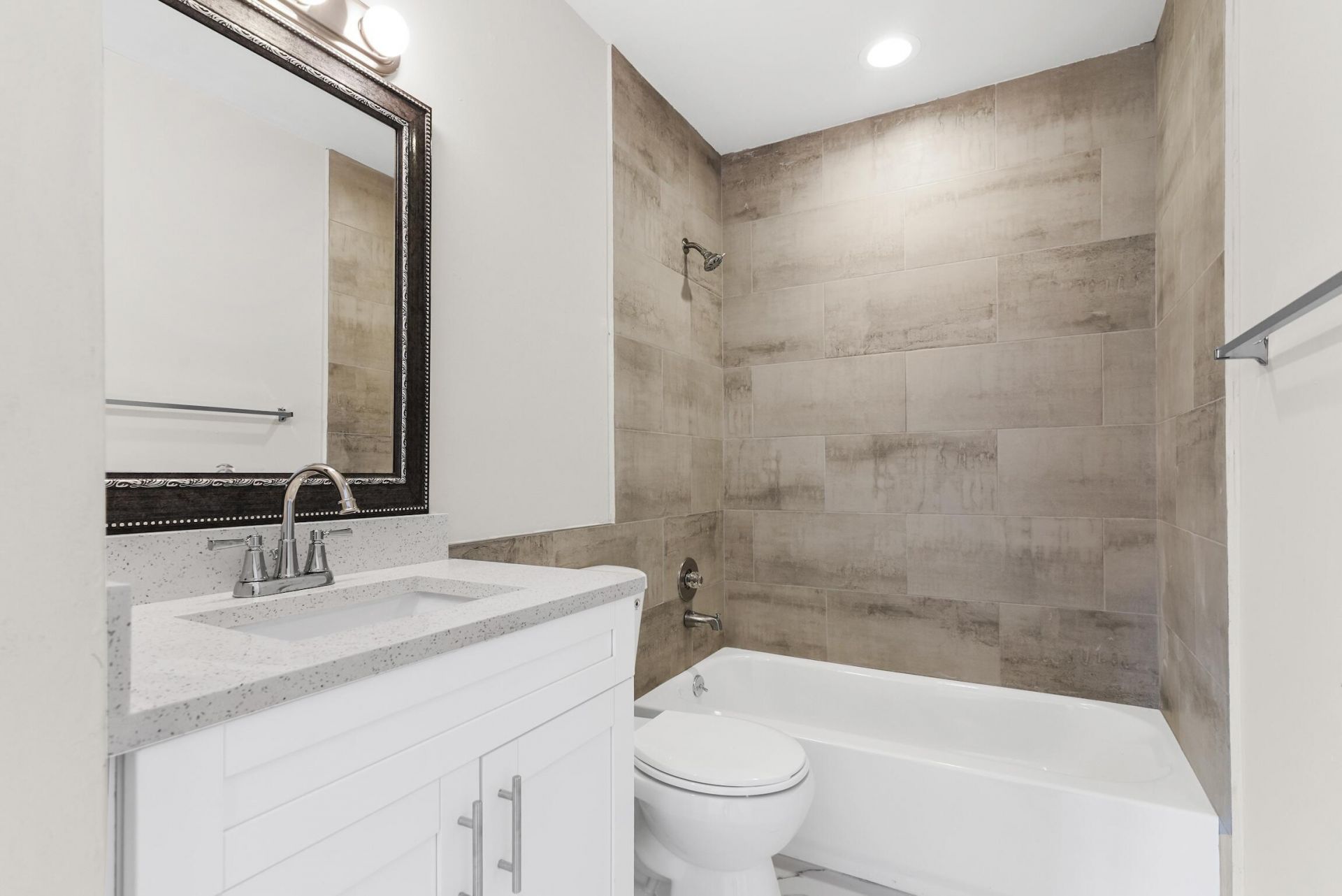 712 Meadows Circle, Boynton Beach, FL 33436 Photo