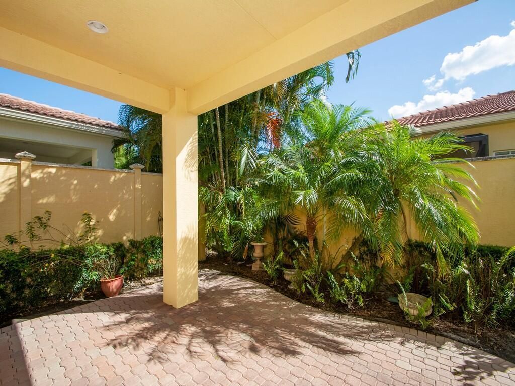 10091 SW Dolce Road, Port Saint Lucie, FL 34986 Photo