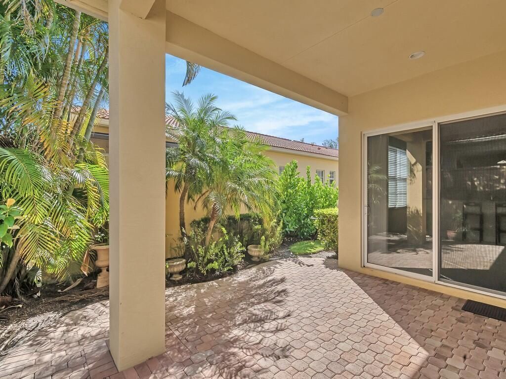 10091 SW Dolce Road, Port Saint Lucie, FL 34986 Photo
