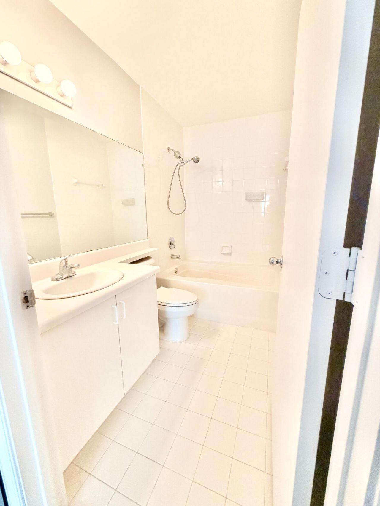 4856 N State Rd 7, Unit 1207, Coconut Creek, FL 33073 Photo