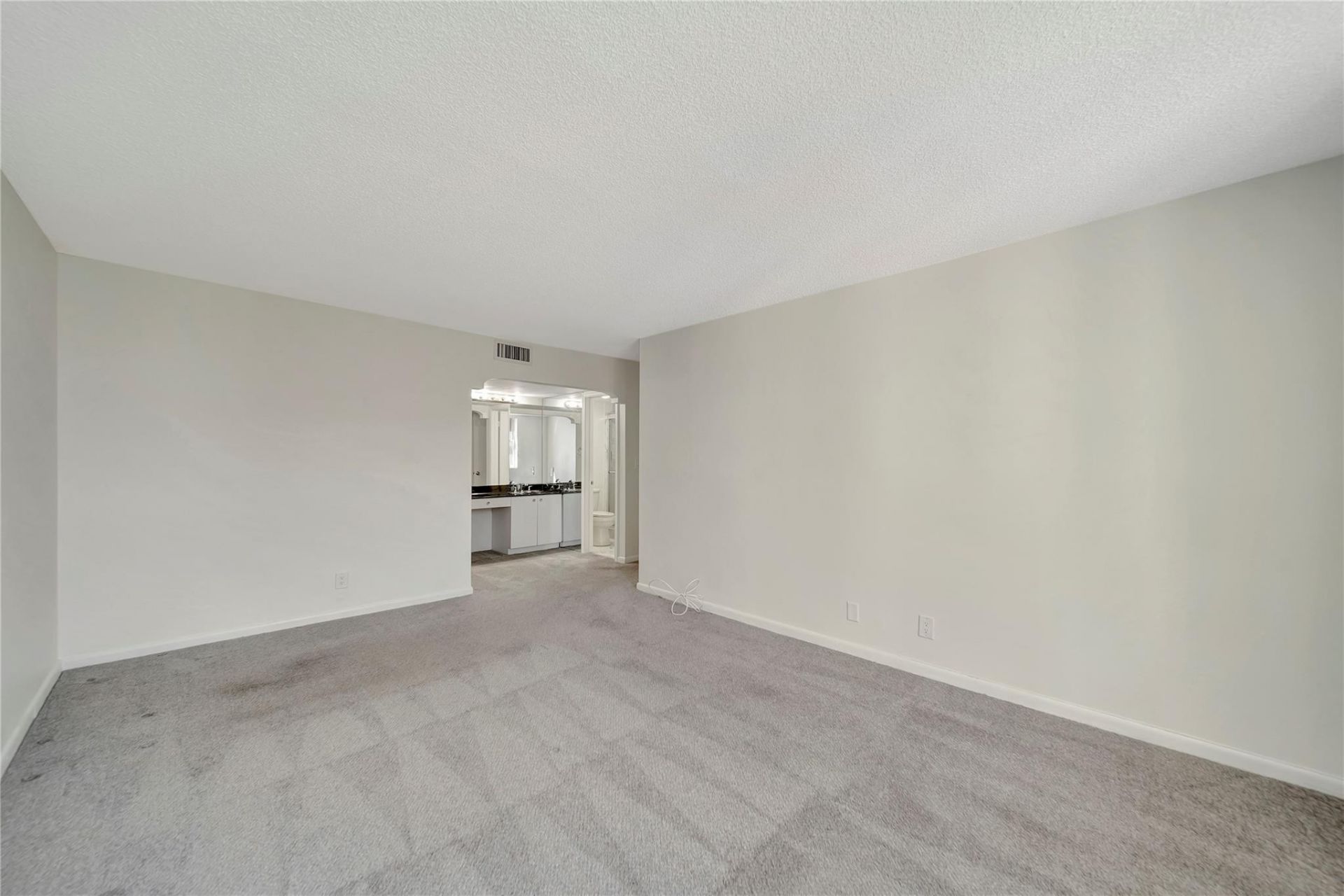 5200 N Ocean Boulevard, Unit 1107b, Lauderdale by the Sea, FL 33308 Photo