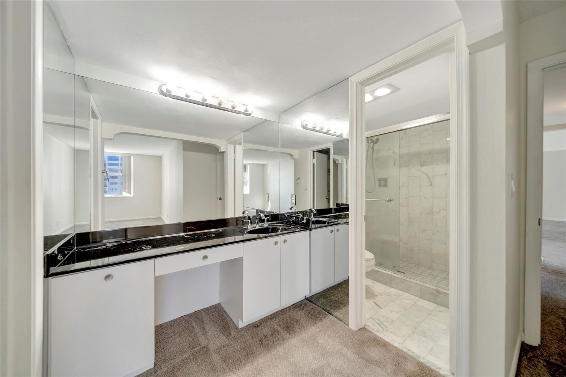 5200 N Ocean Boulevard, Unit 1107b, Lauderdale by the Sea, FL 33308 Photo