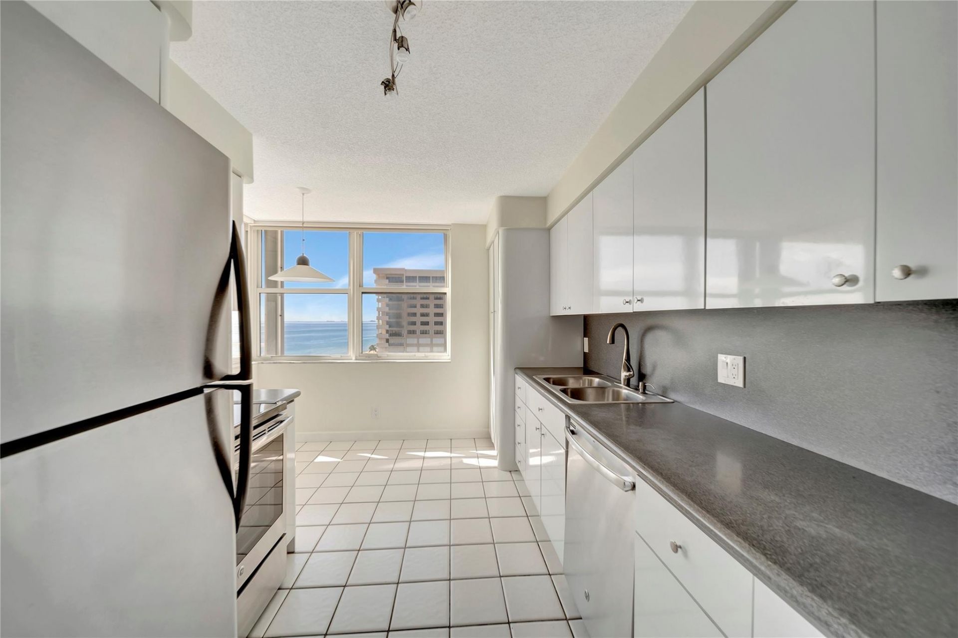 5200 N Ocean Boulevard, Unit 1107b, Lauderdale by the Sea, FL 33308 Photo