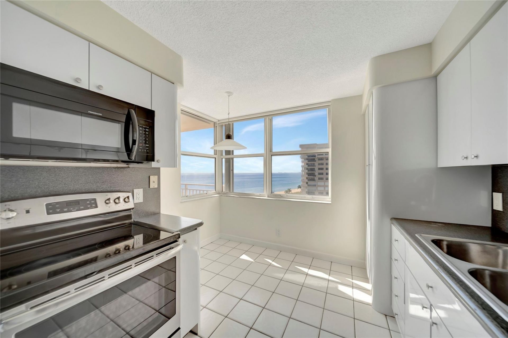 5200 N Ocean Boulevard, Unit 1107b, Lauderdale by the Sea, FL 33308 Photo