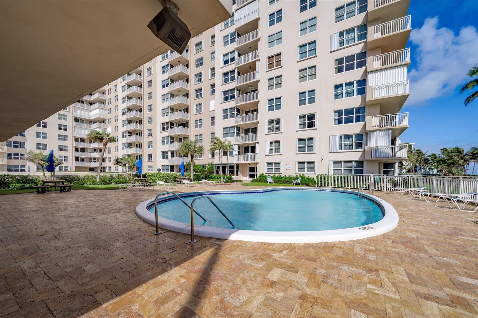 5200 N Ocean Boulevard, Unit 1107b, Lauderdale by the Sea, FL 33308 Photo