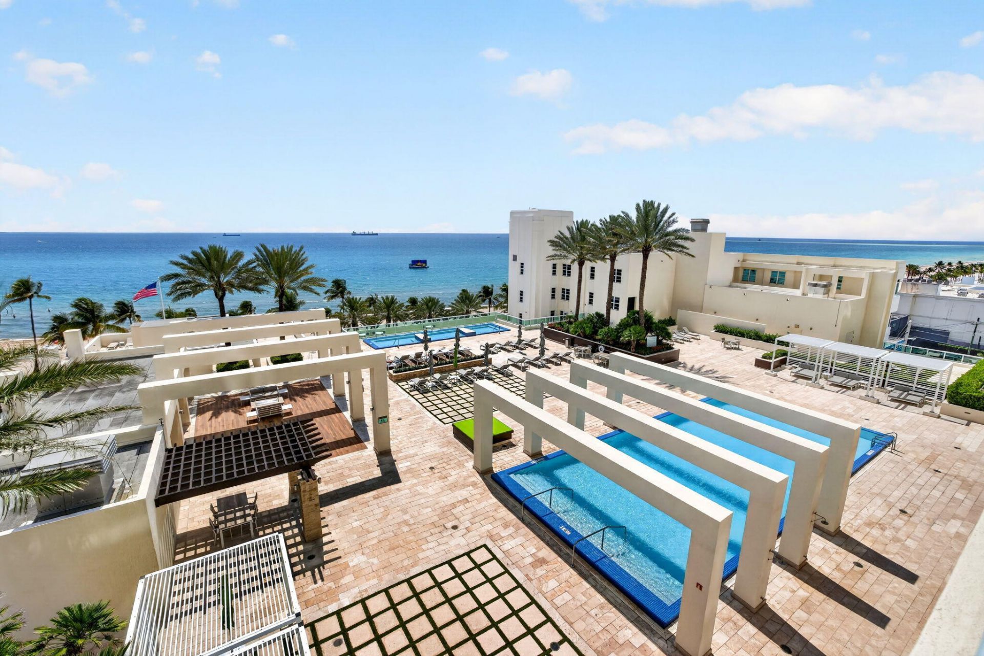 101 S Fort Lauderdale Beach Boulevard, Unit 905, Fort Lauderdale, FL 33316 Photo