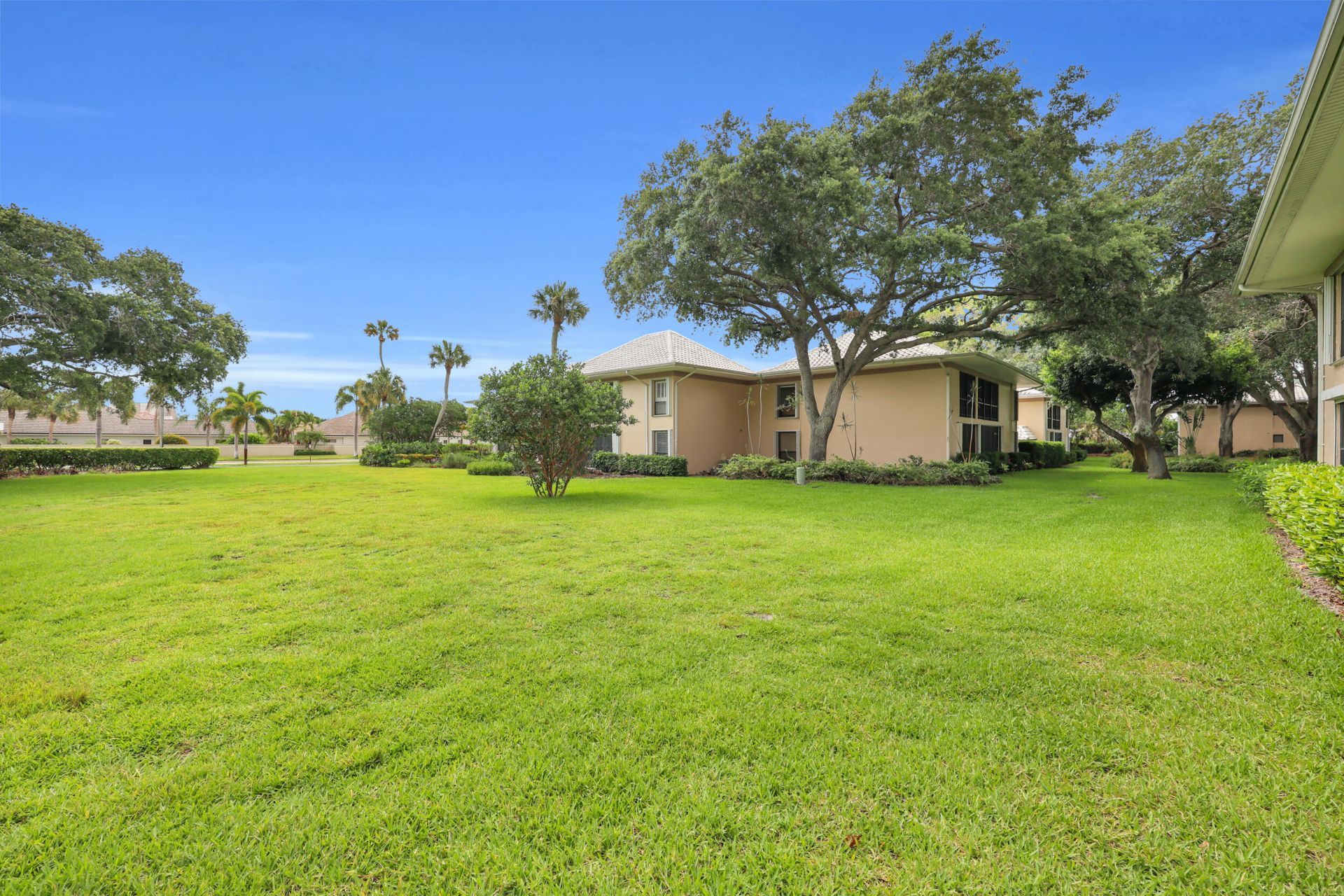 10 SE Turtle Creek Drive, Unit B, Tequesta, FL 33469 Photo