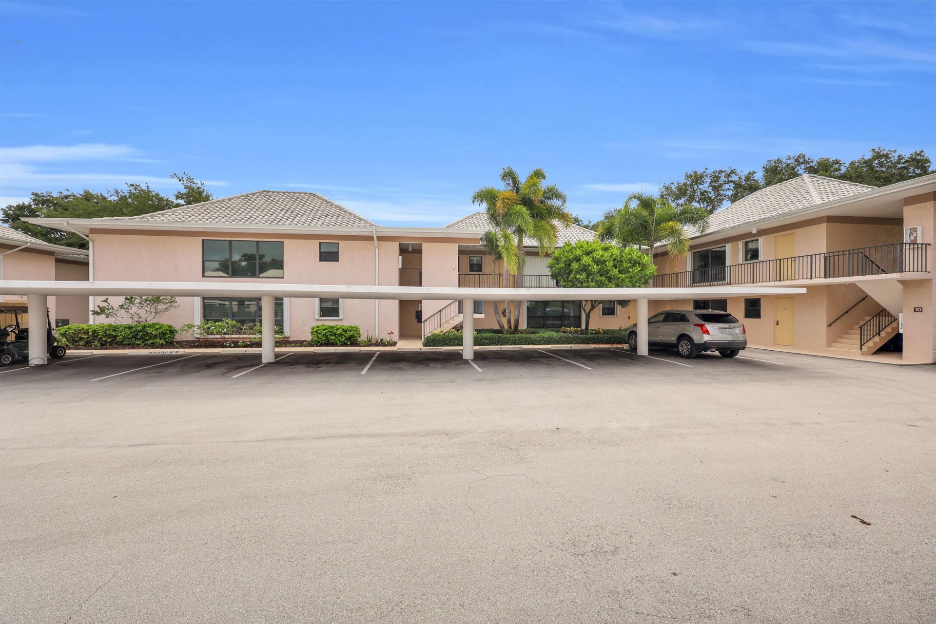 10 SE Turtle Creek Drive, Unit B, Tequesta, FL 33469 Photo