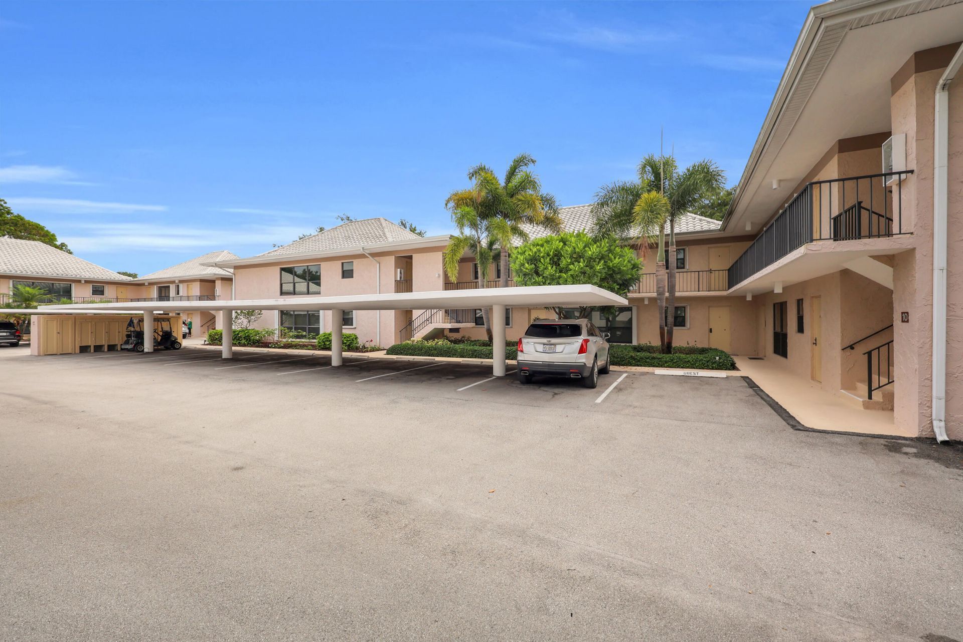 10 SE Turtle Creek Drive, Unit B, Tequesta, FL 33469 Photo