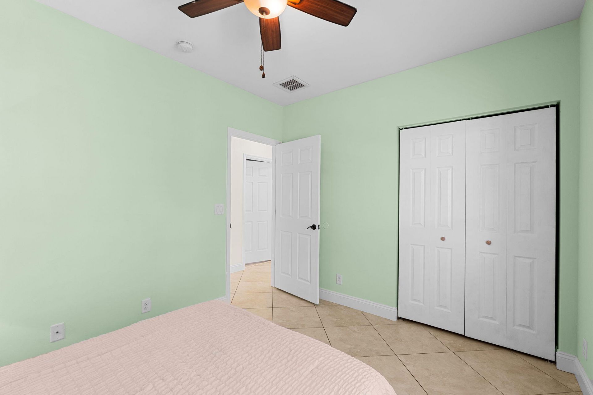 255 NE 12th Street, Delray Beach, FL 33444 Photo