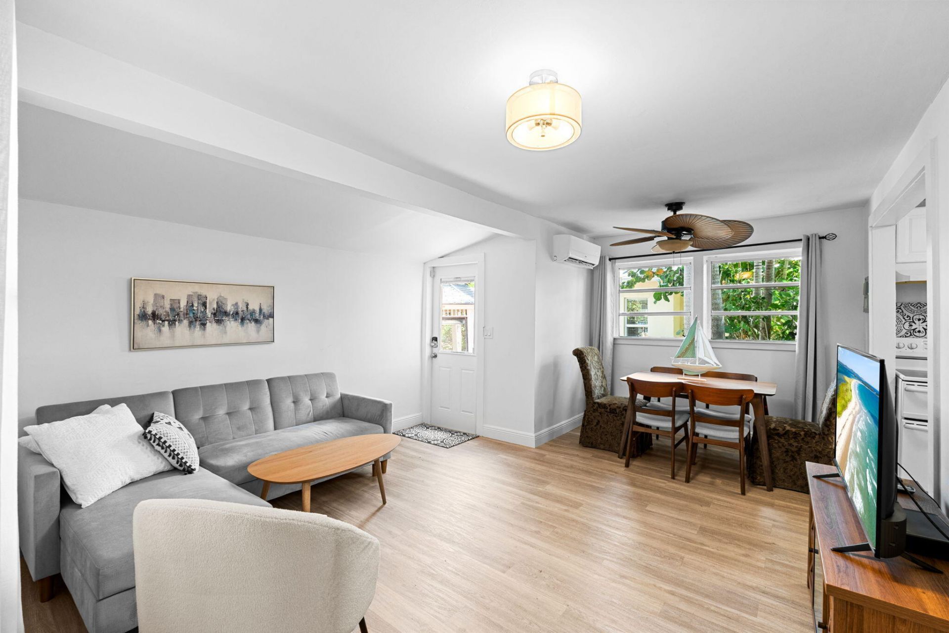 255 NE 12th Street, Delray Beach, FL 33444 Photo
