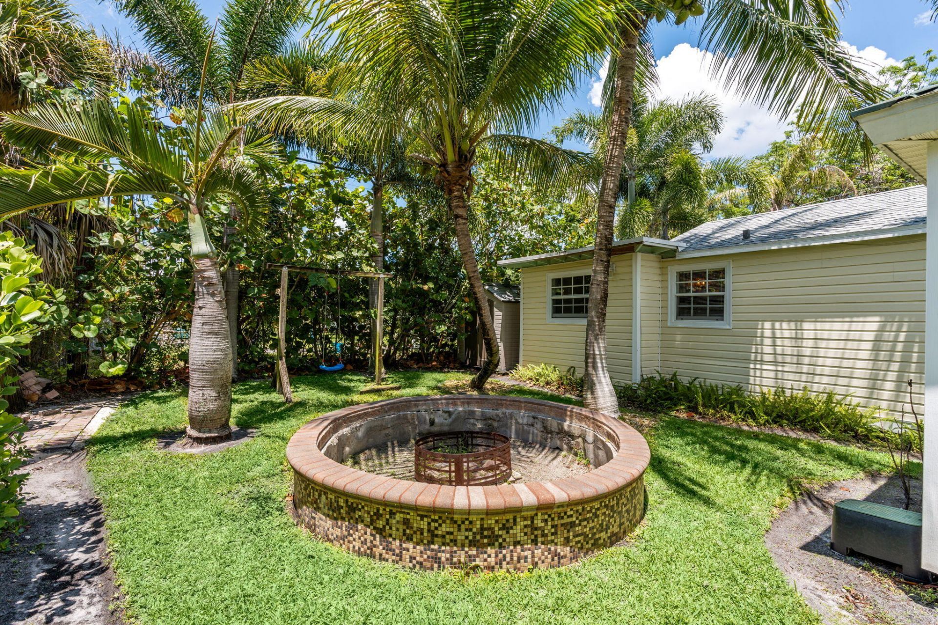 255 NE 12th Street, Delray Beach, FL 33444 Photo