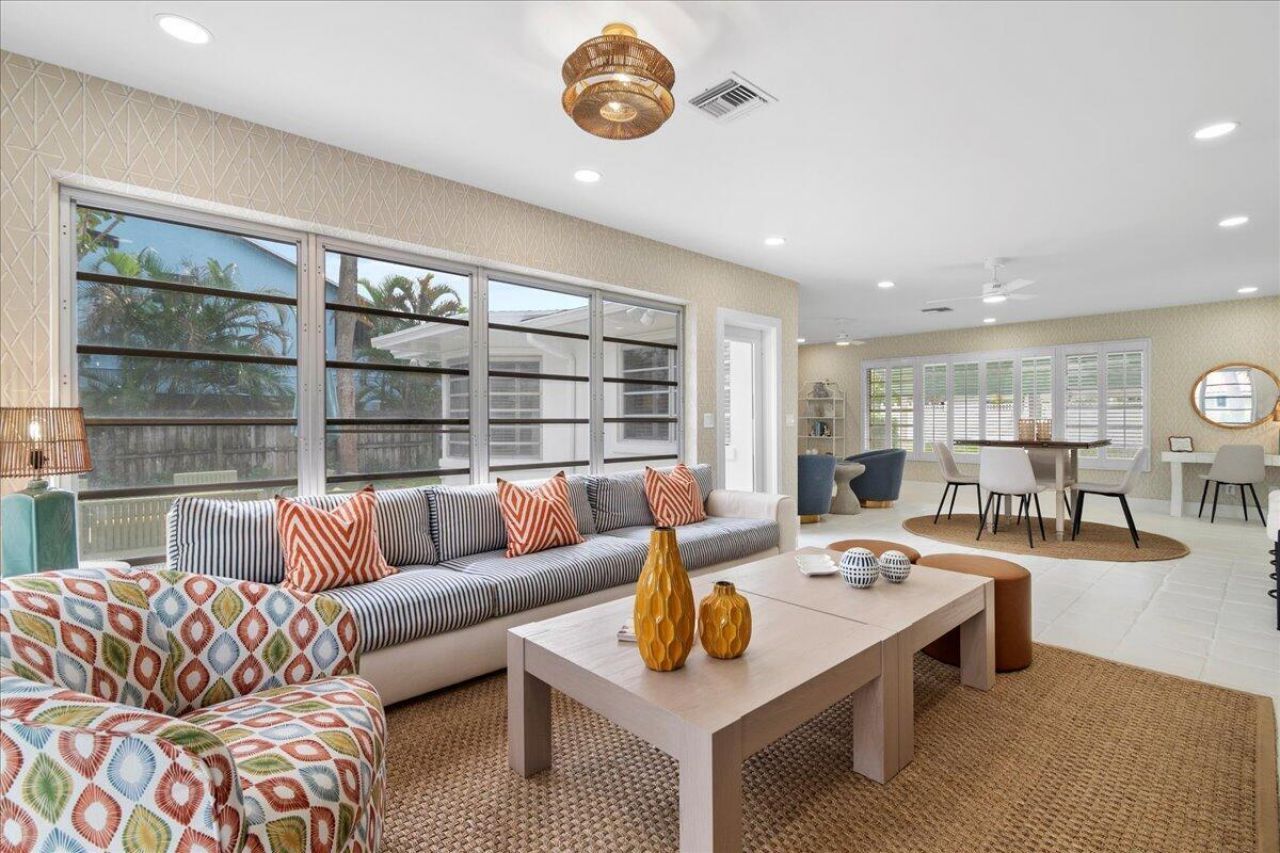 2412 N Lakeside Drive, Lake Worth Beach, FL 33460 Photo