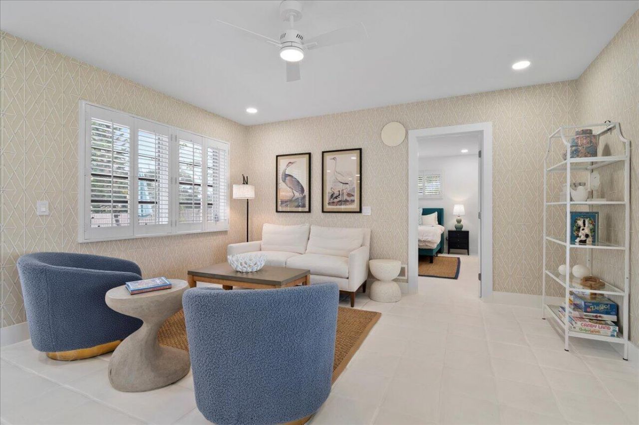 2412 N Lakeside Drive, Lake Worth Beach, FL 33460 Photo