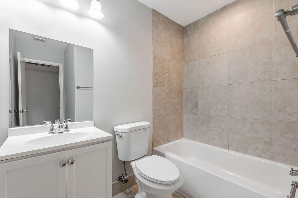1755 N Congress Avenue, West Palm Beach, FL 33401 Photo