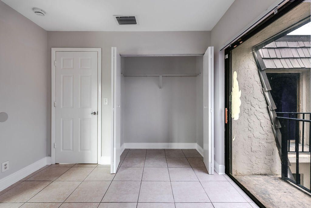1755 N Congress Avenue, West Palm Beach, FL 33401 Photo