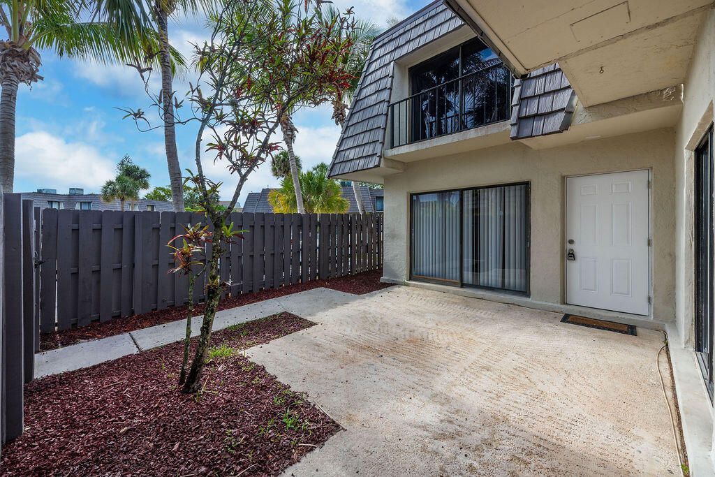1755 N Congress Avenue, West Palm Beach, FL 33401 Photo