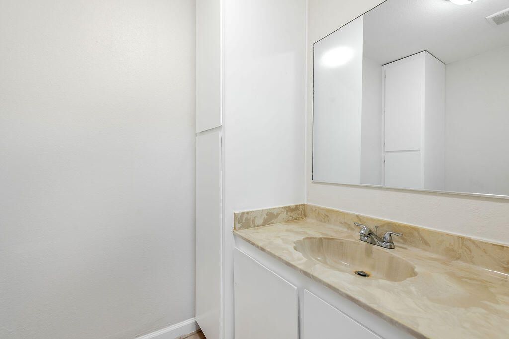 1773 N Congress Avenue, West Palm Beach, FL 33401 Photo