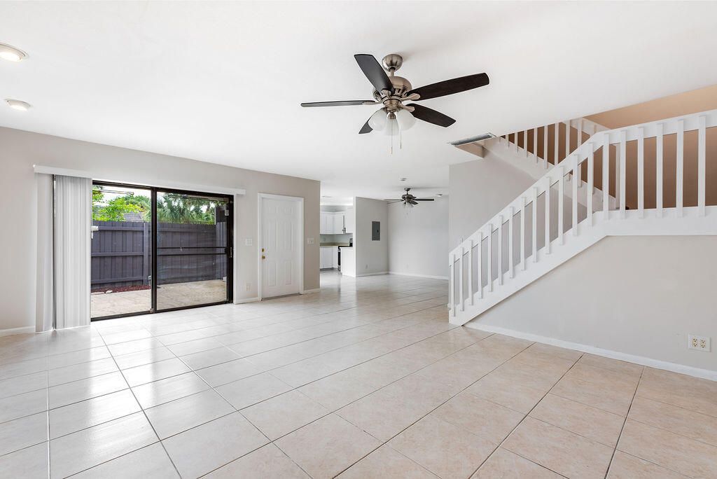 1773 N Congress Avenue, West Palm Beach, FL 33401 Photo