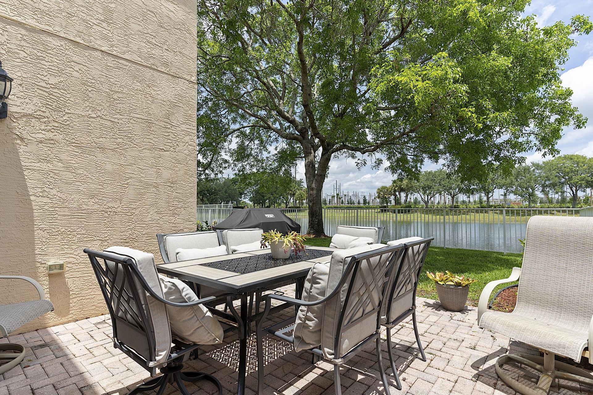 217 Berenger Walk, Royal Palm Beach, FL 33414 Photo