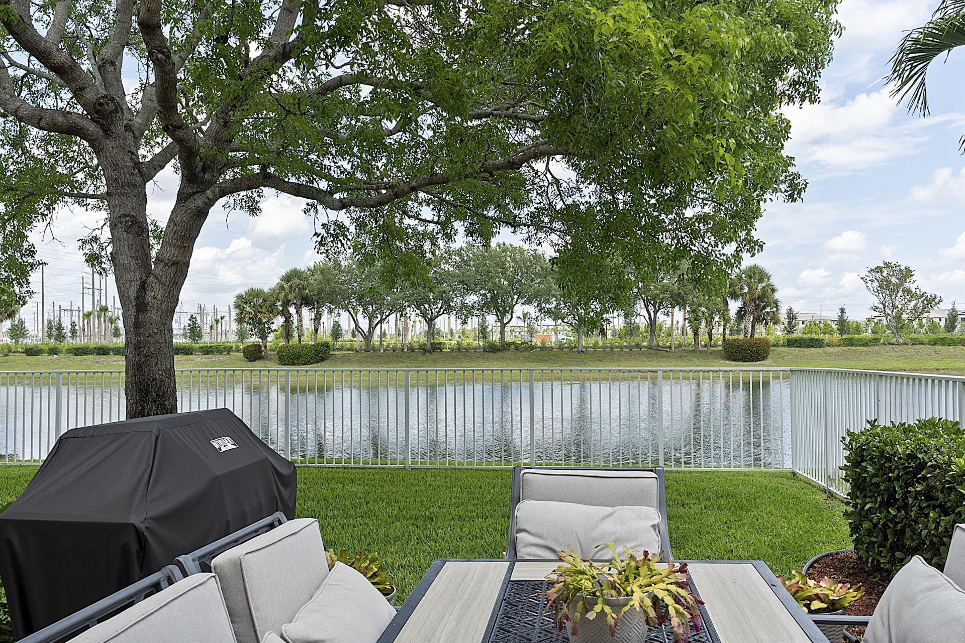 217 Berenger Walk, Royal Palm Beach, FL 33414 Photo
