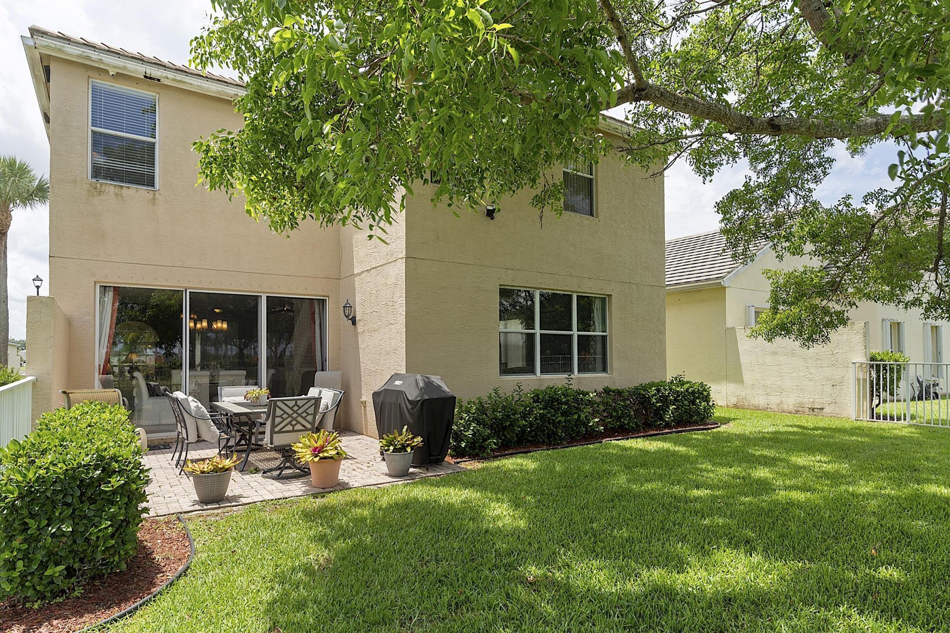 217 Berenger Walk, Royal Palm Beach, FL 33414 Photo