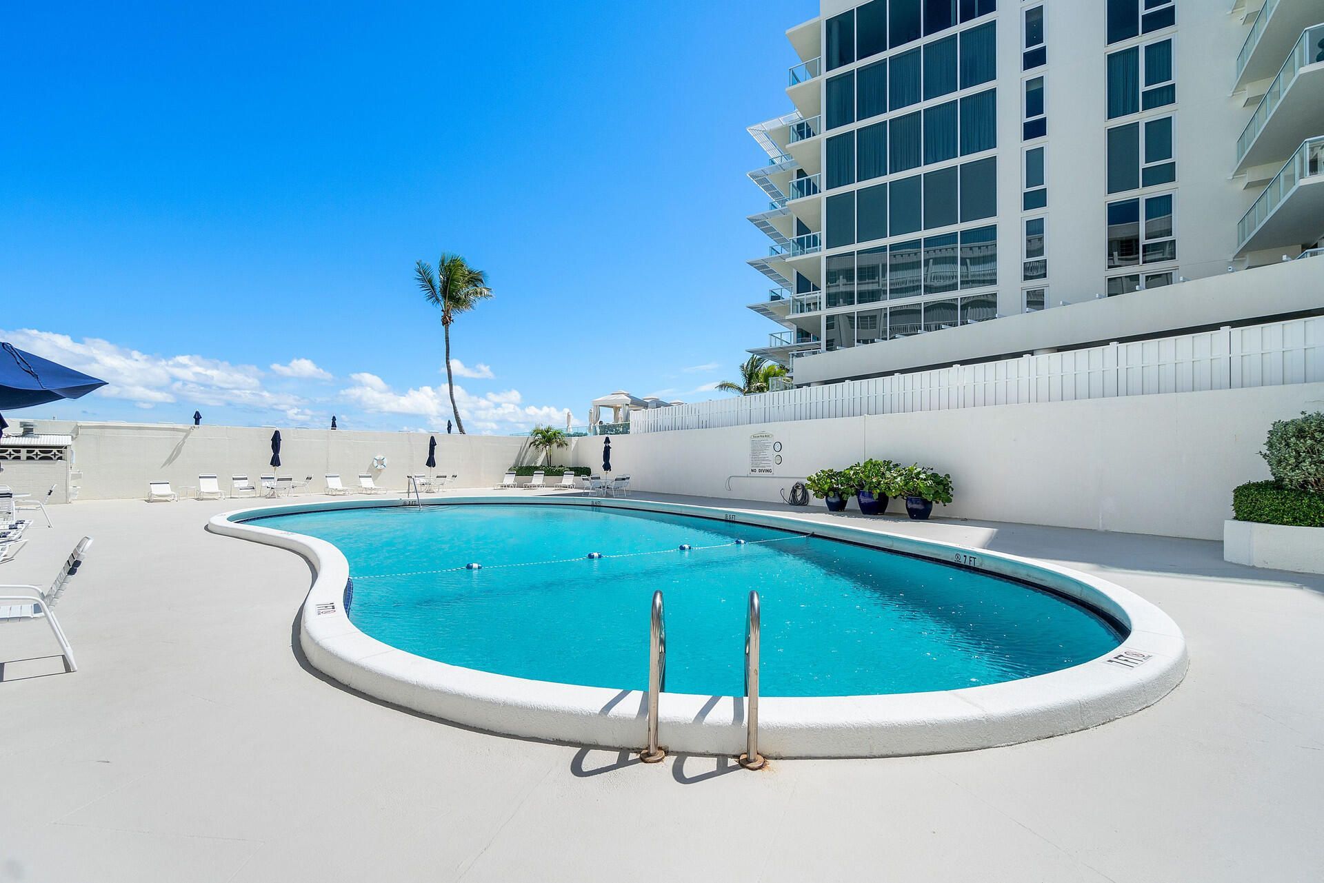 3570 S Ocean Boulevard S, Unit 208, South Palm Beach, FL 33480 Photo