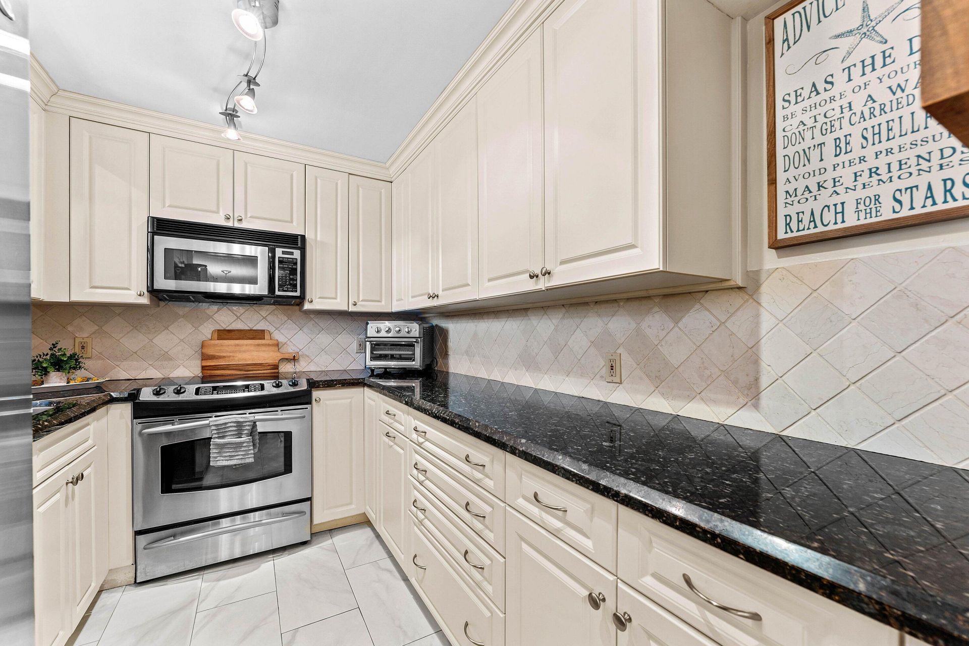 3570 S Ocean Boulevard S, Unit 208, South Palm Beach, FL 33480 Photo
