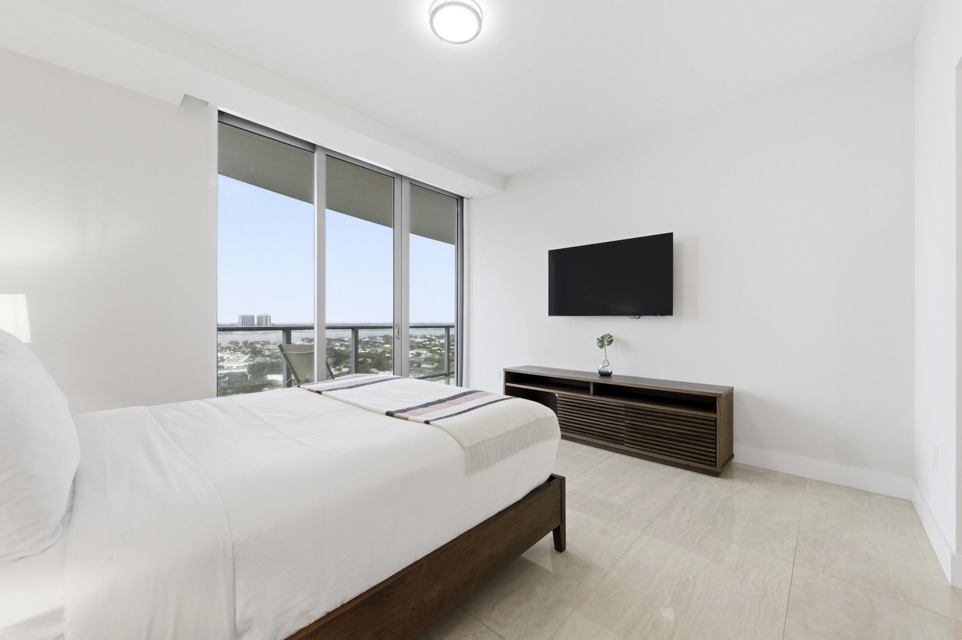 3100 N Ocean Drive N, Unit P-1802, Singer Island, FL 33404 Photo