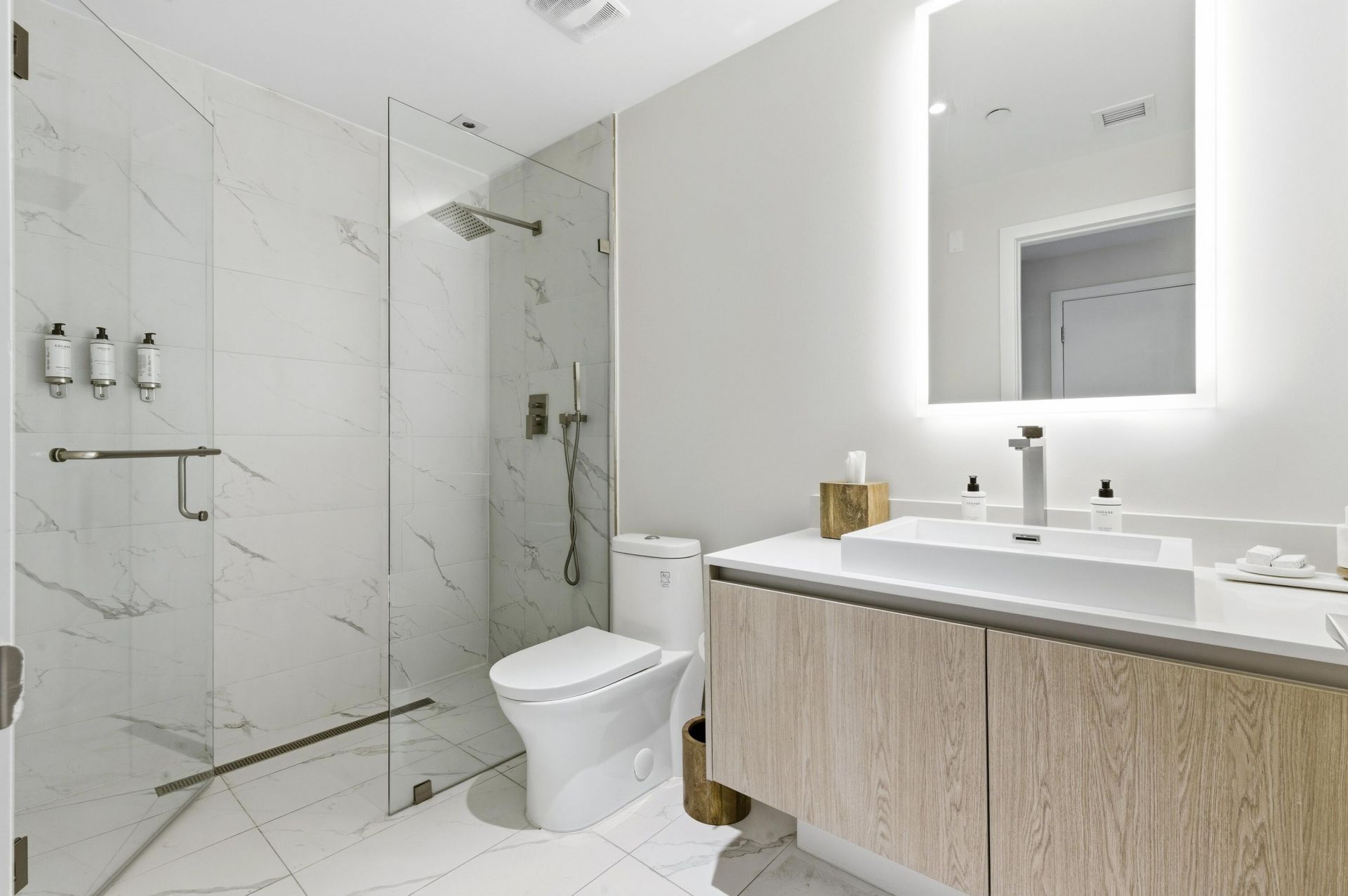 3100 N Ocean Drive N, Unit P-1802, Singer Island, FL 33404 Photo