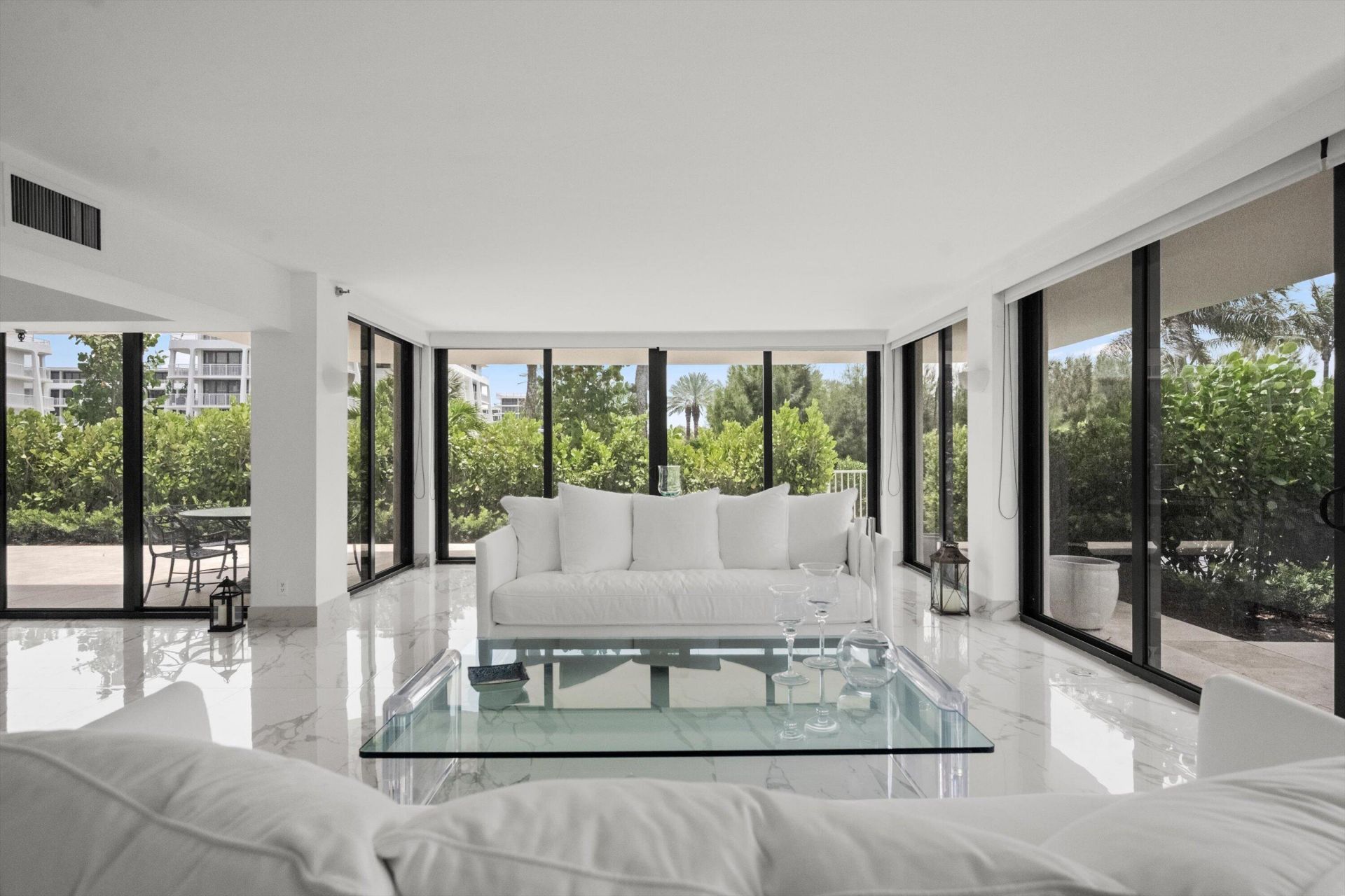 2580 S Ocean Boulevard, Unit 1a1, Palm Beach, FL 33480 Photo