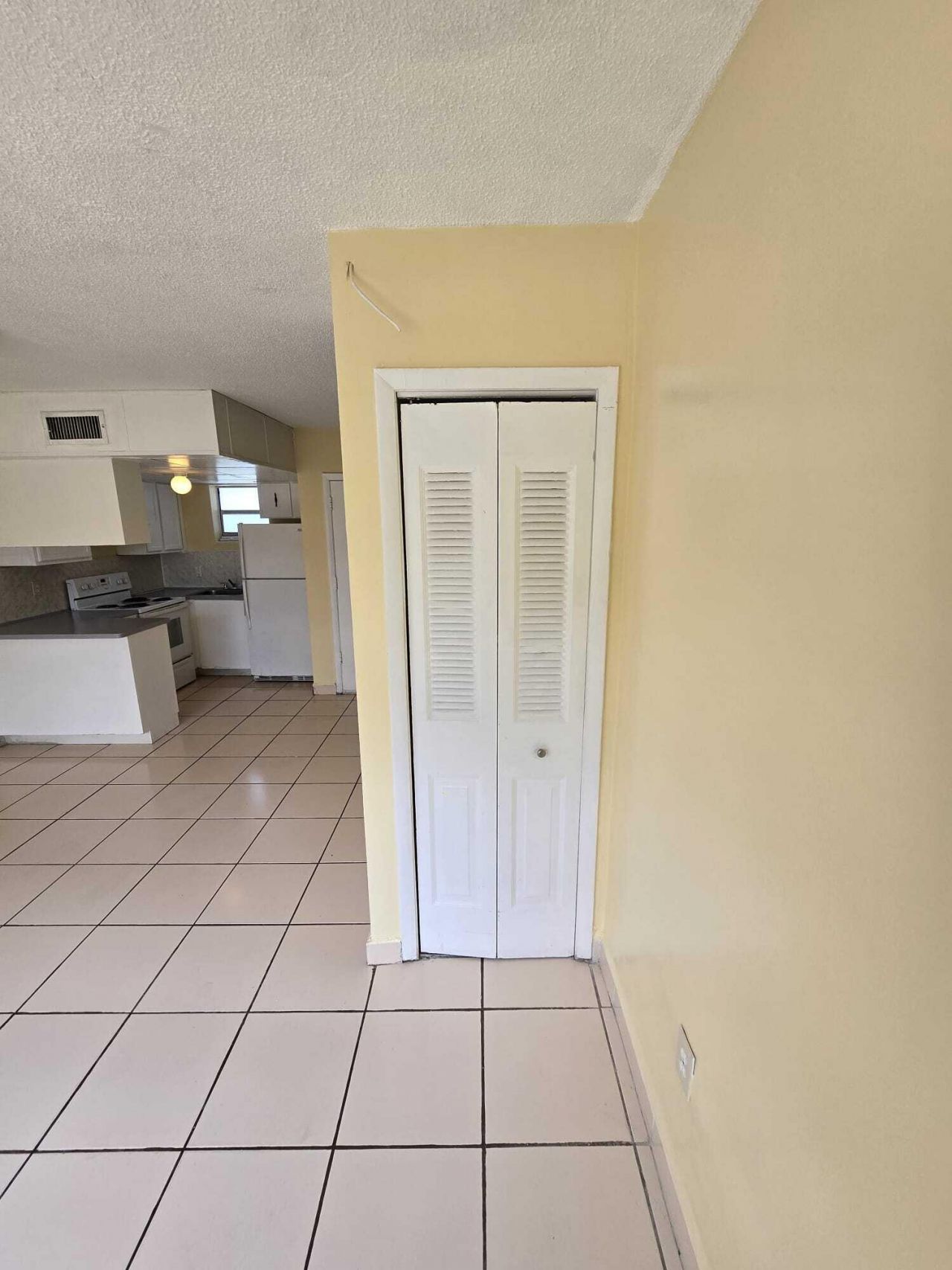 13695 NE 3rd Court, Unit C05, North Miami, FL 33161 Photo