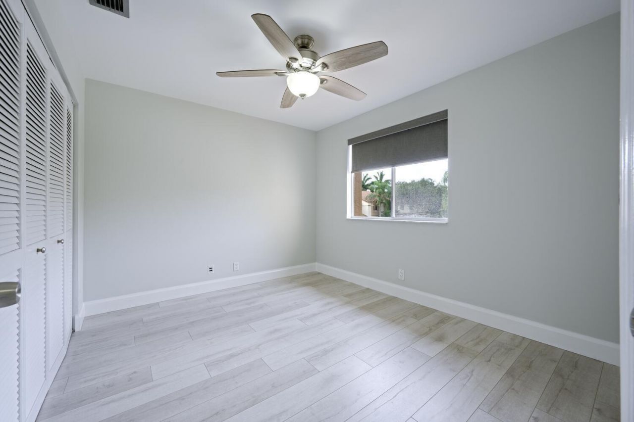 6817 Via Regina, Boca Raton, FL 33433 Photo