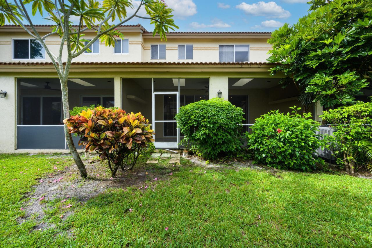 6817 Via Regina, Boca Raton, FL 33433 Photo