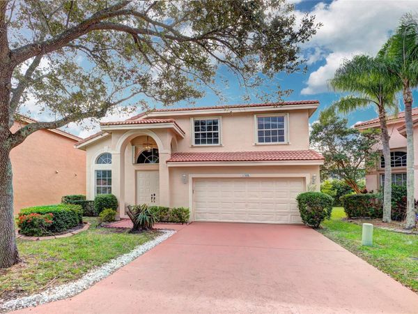 11526 NW 5th Street, Coral Springs, FL 33071